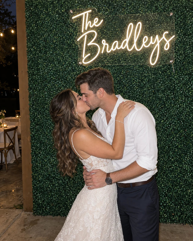 The
Bradleys / Greenery Wall — The Bradleys / A quiet kiss between photos