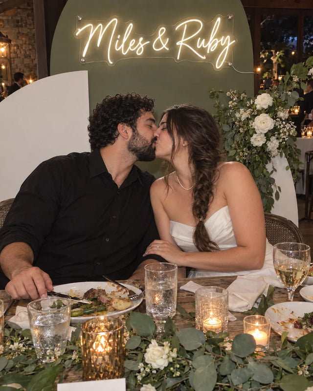 Miles & Ruby / Evening Sweetheart Table — Miles & Ruby / A kiss at the sweetheart table