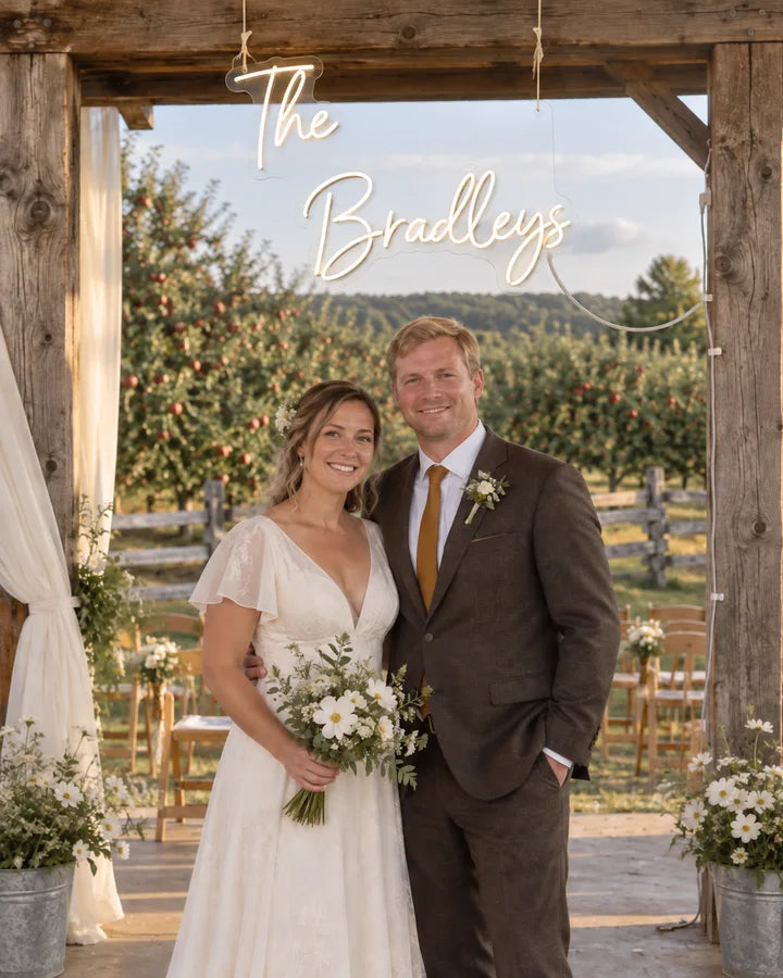 The
Bradleys / Garden / Wedding portrait