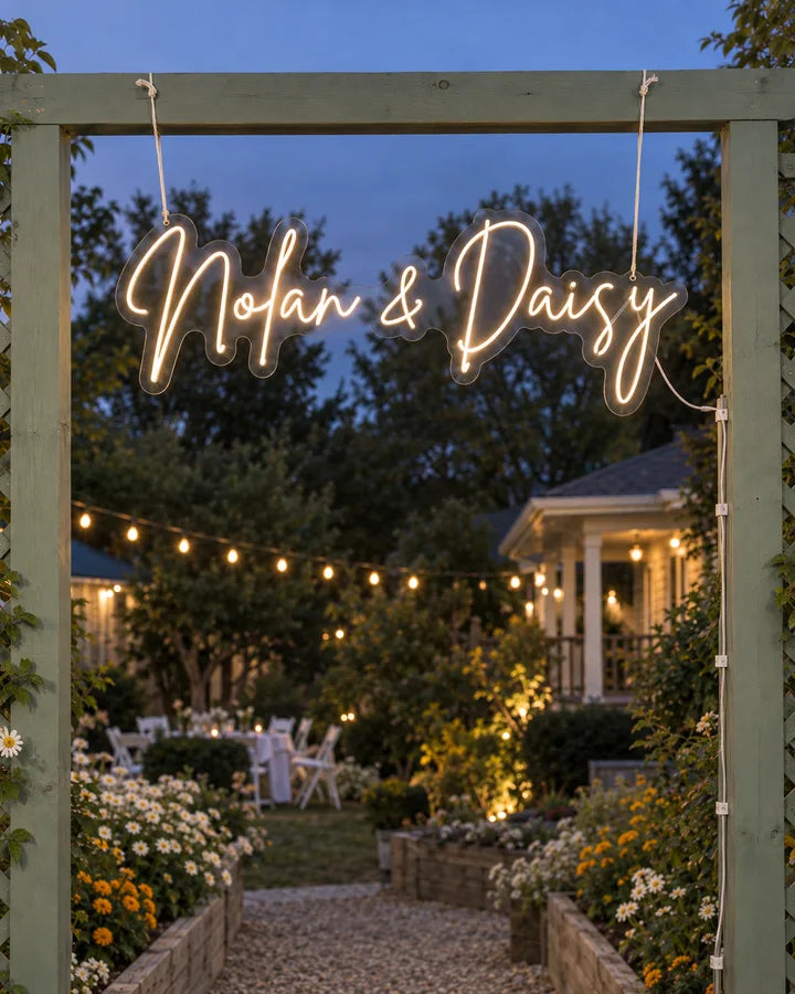 Nolan & Daisy / Garden / Sign & cord installation detail
